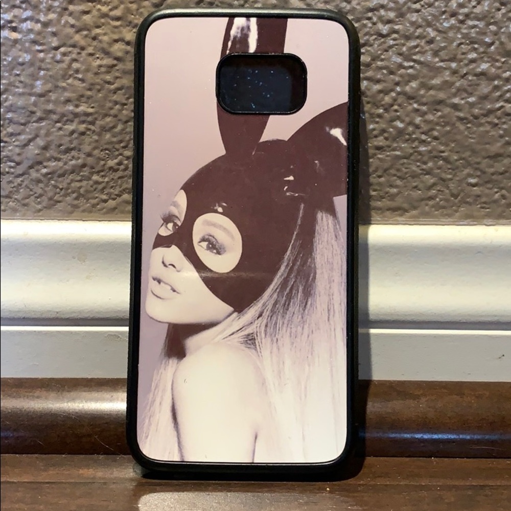 Ariana grande phone case
